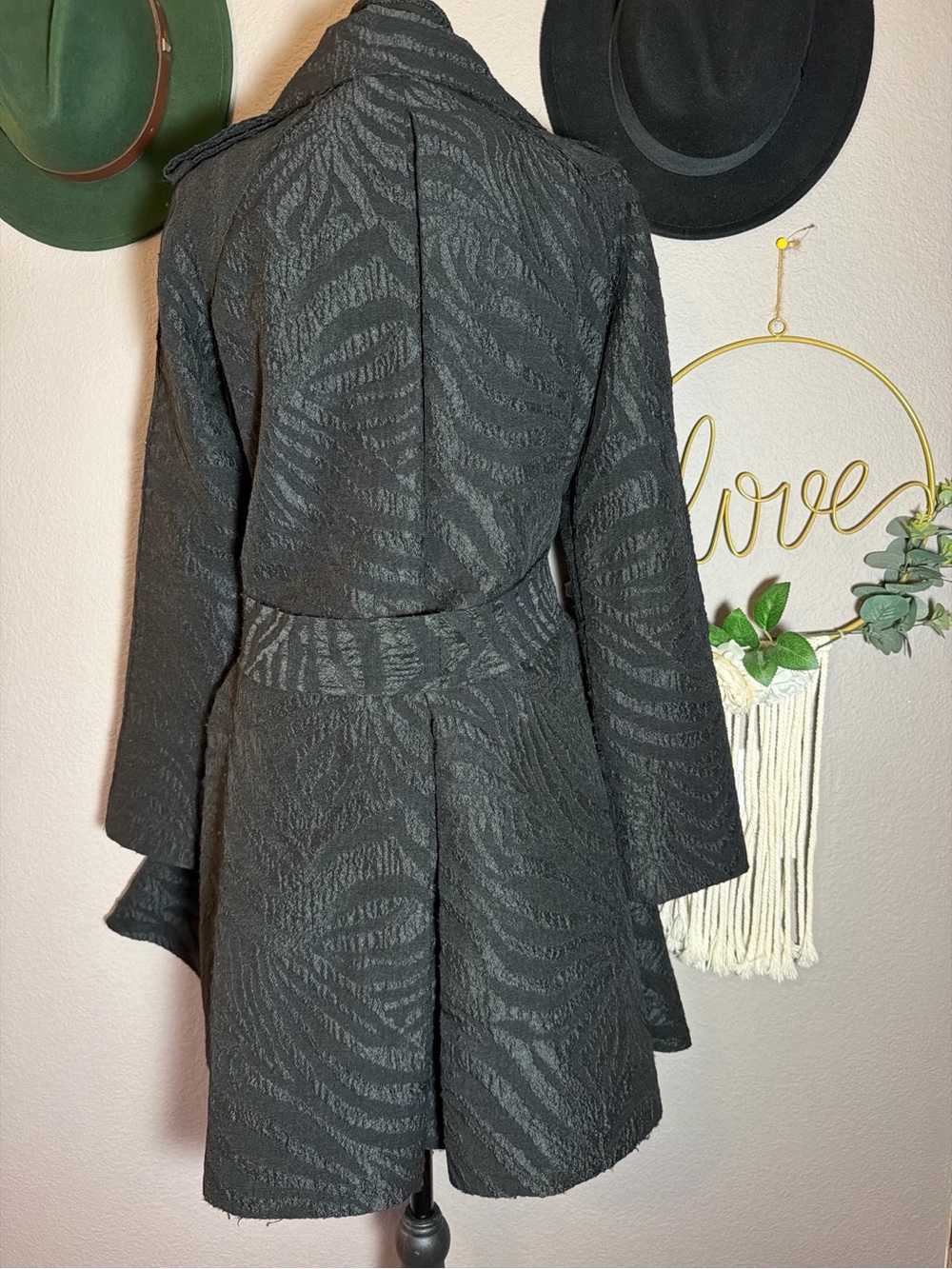Lanvin H&M Black Textured Belted A-Line Trench Coat - Picture 4 of 8